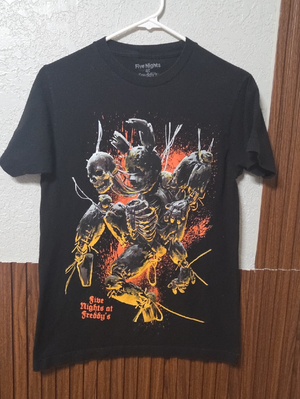 Freddy's Black Short Sleeve Graphic Tee  Skeleton Animatronic [1151] Small Sz